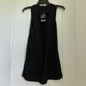 onzie flow black Tank braid cut out back  sleeveless yoga Top women S small tee